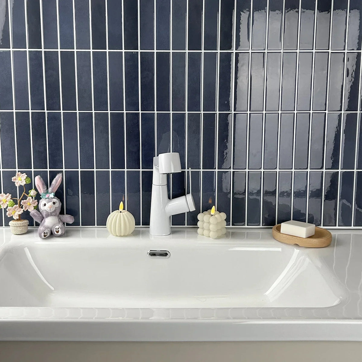 3D Wall Tile Stickers Peel-And-Stick Glossy Waterproof & Heat-Resistant
