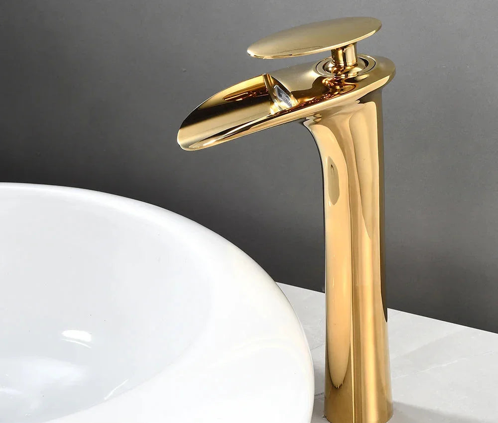 Basin Faucet Waterfall Spout Single-Handle Brass Body & Ceramic Valve