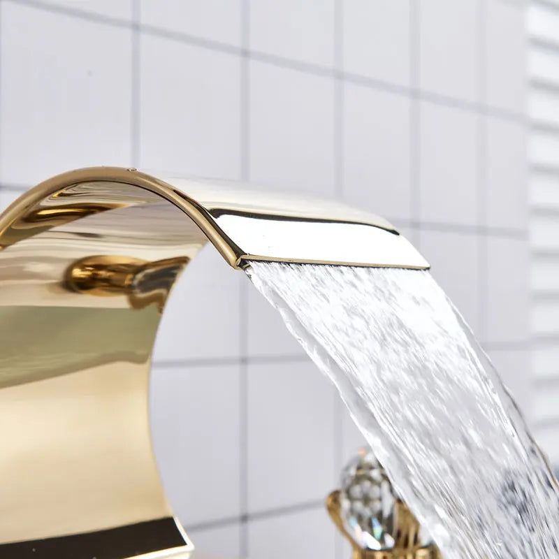 Bathroom Faucet 3-Hole Widespread Solid Brass