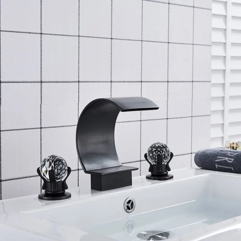 Bathroom Faucet 3-Hole Widespread Solid Brass