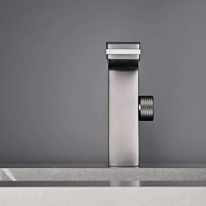 Bathroom Faucet LED Temperature Display Solid Brass Ceramic Cartridge