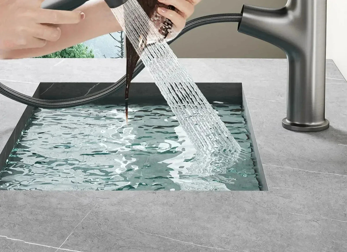 Bathroom Faucet Pull-Out Spout & Oral Rinse Brass Construction