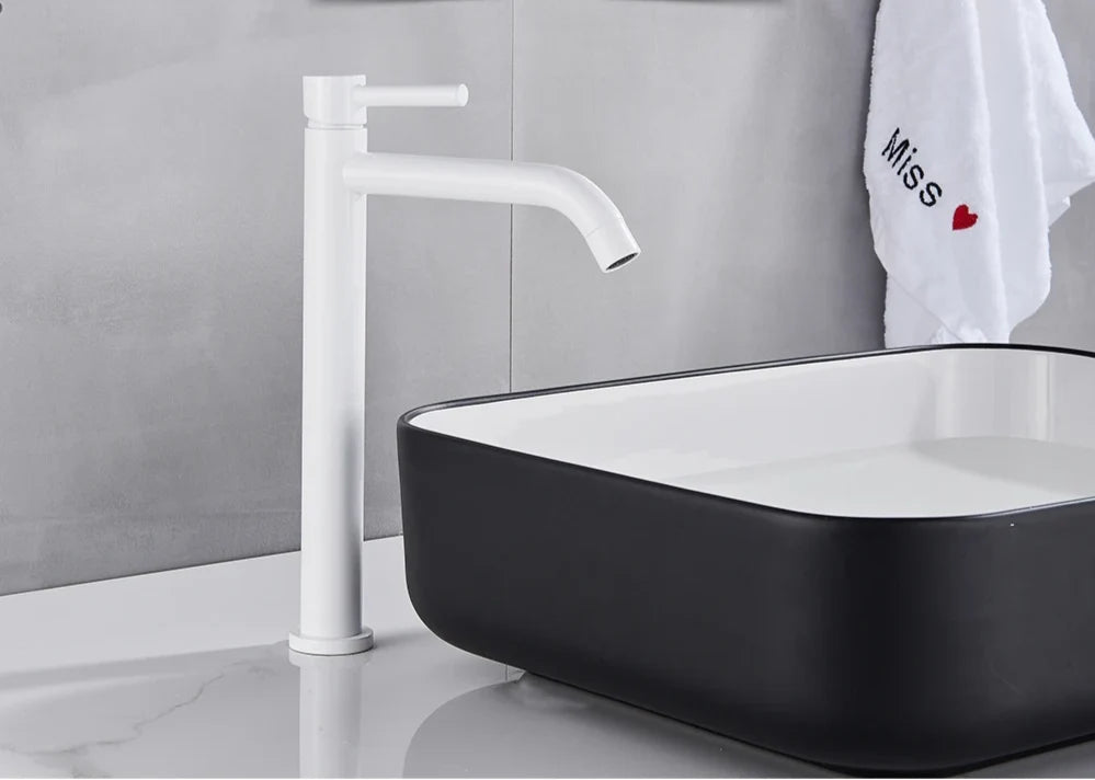 Bathroom Faucet Single-Handle Ceramic Valve