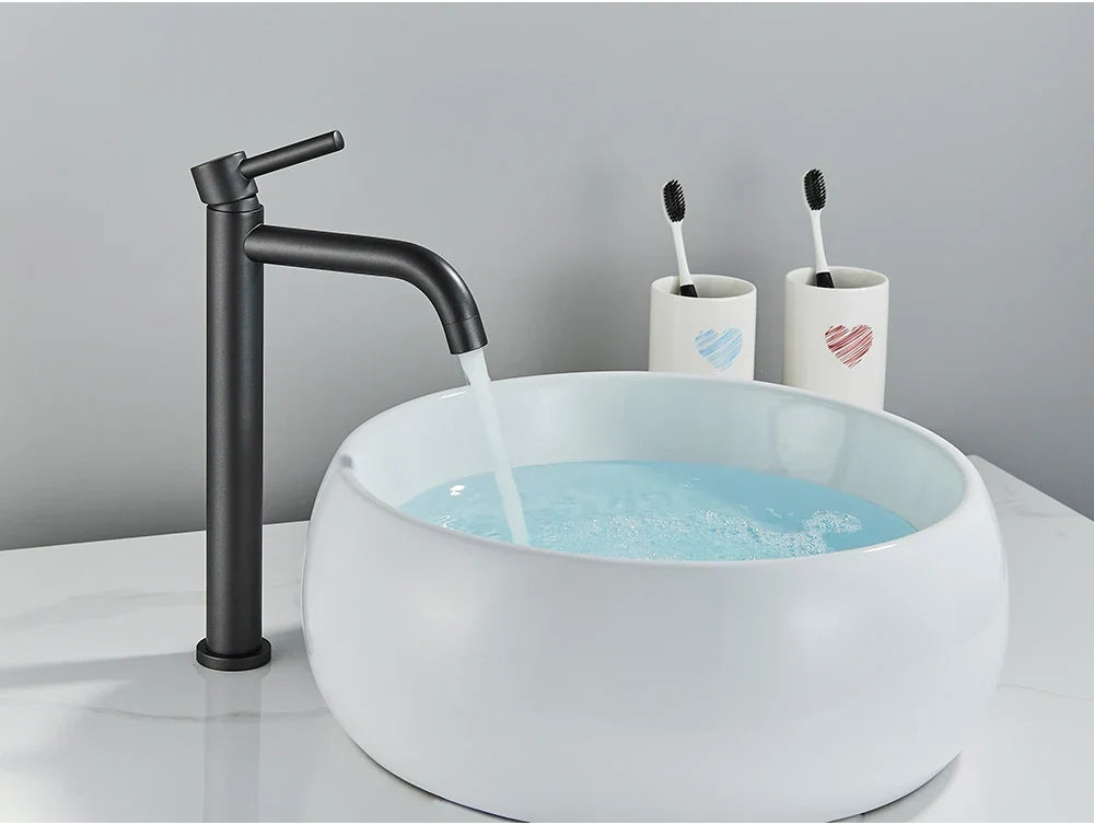 Bathroom Faucet Single-Handle Ceramic Valve
