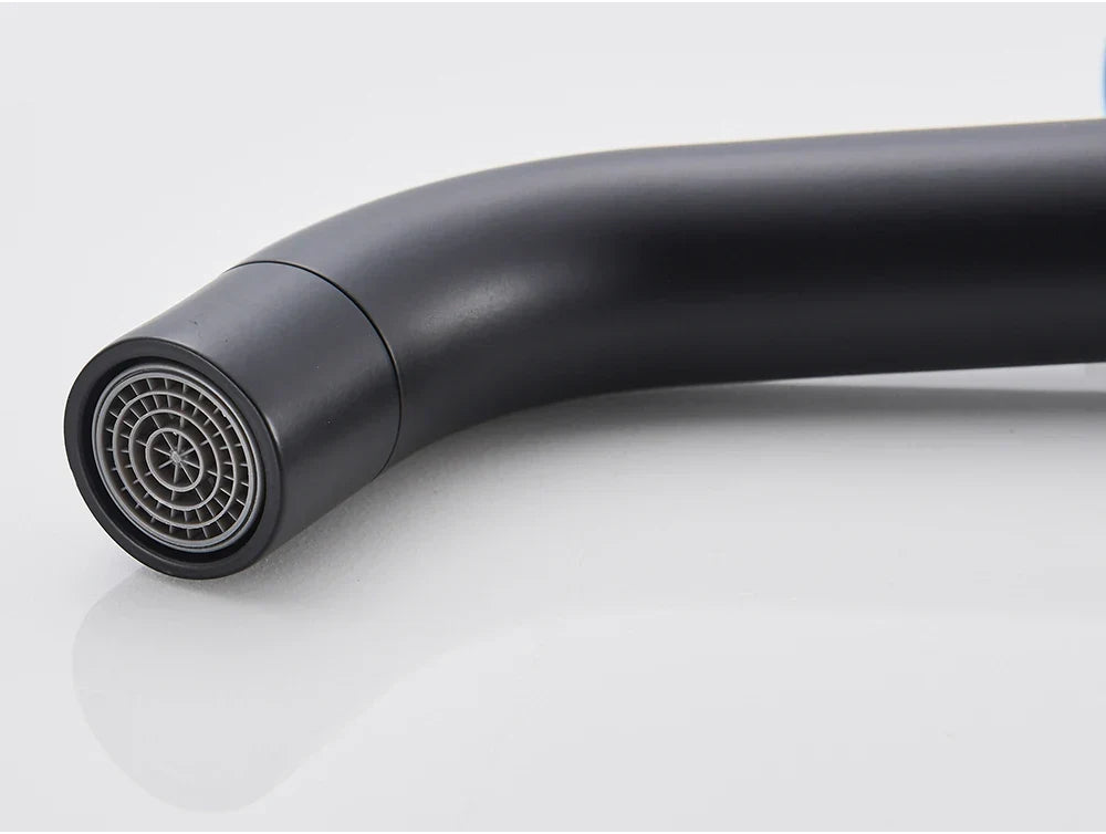 Bathroom Faucet Single-Handle Ceramic Valve