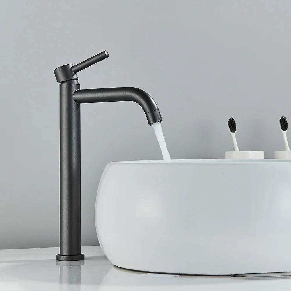 Bathroom Faucet Single-Handle Ceramic Valve