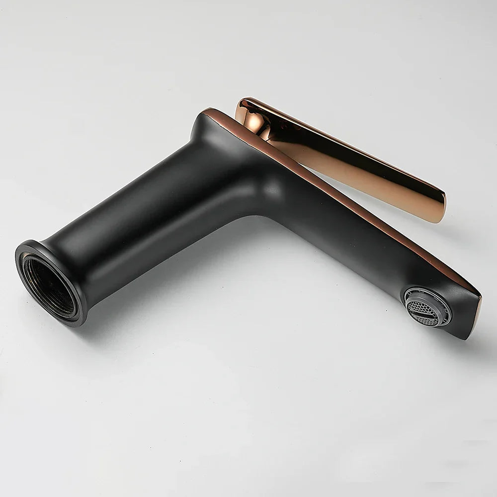 Bathroom Faucet Single-Handle Solid Brass Ceramic Disc Valve