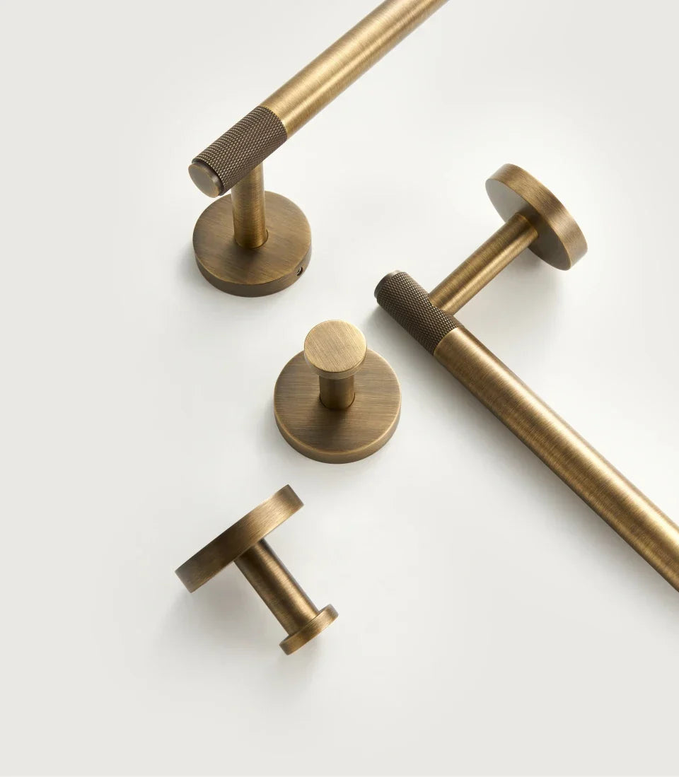 Bathroom Hardware Set Knurled Antique Bronze 3-Piece