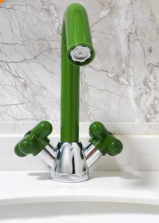 Bathroom Sink Faucet Solid Brass Dual-Handle Rotatable Spout