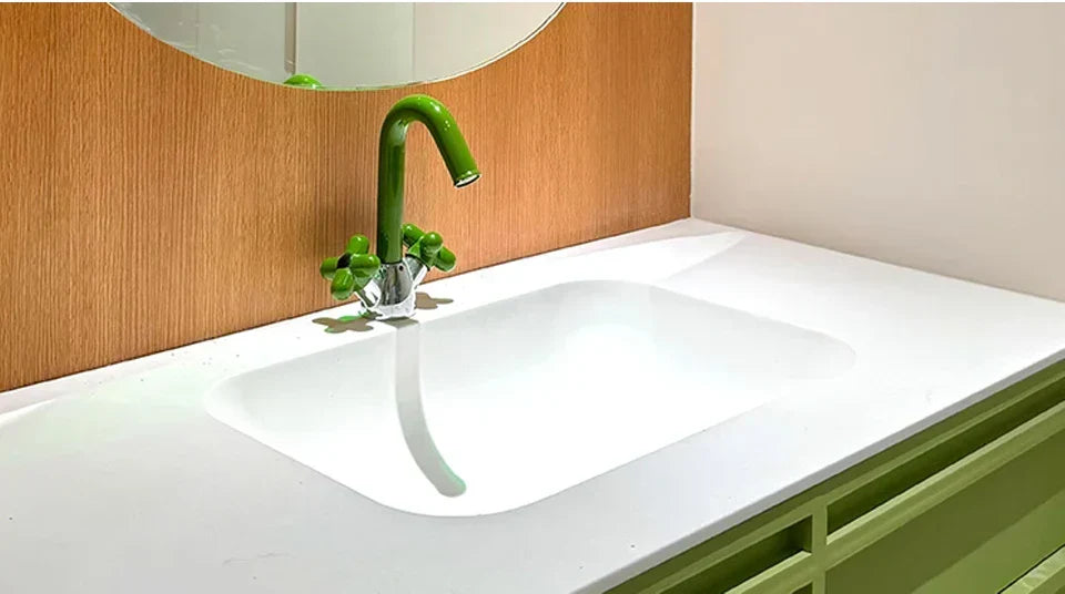 Bathroom Sink Faucet Solid Brass Dual-Handle Rotatable Spout