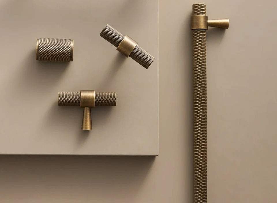 Cabinet T-Bar Handle Solid Brass Knurled Grip 224mm CC