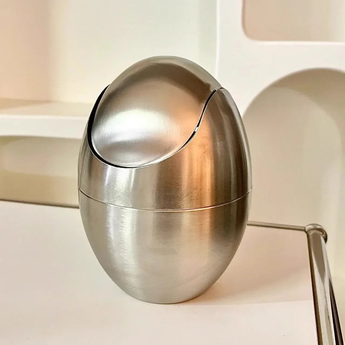 Mini Trash Can 304 Stainless Steel Swing Lid 1.5L