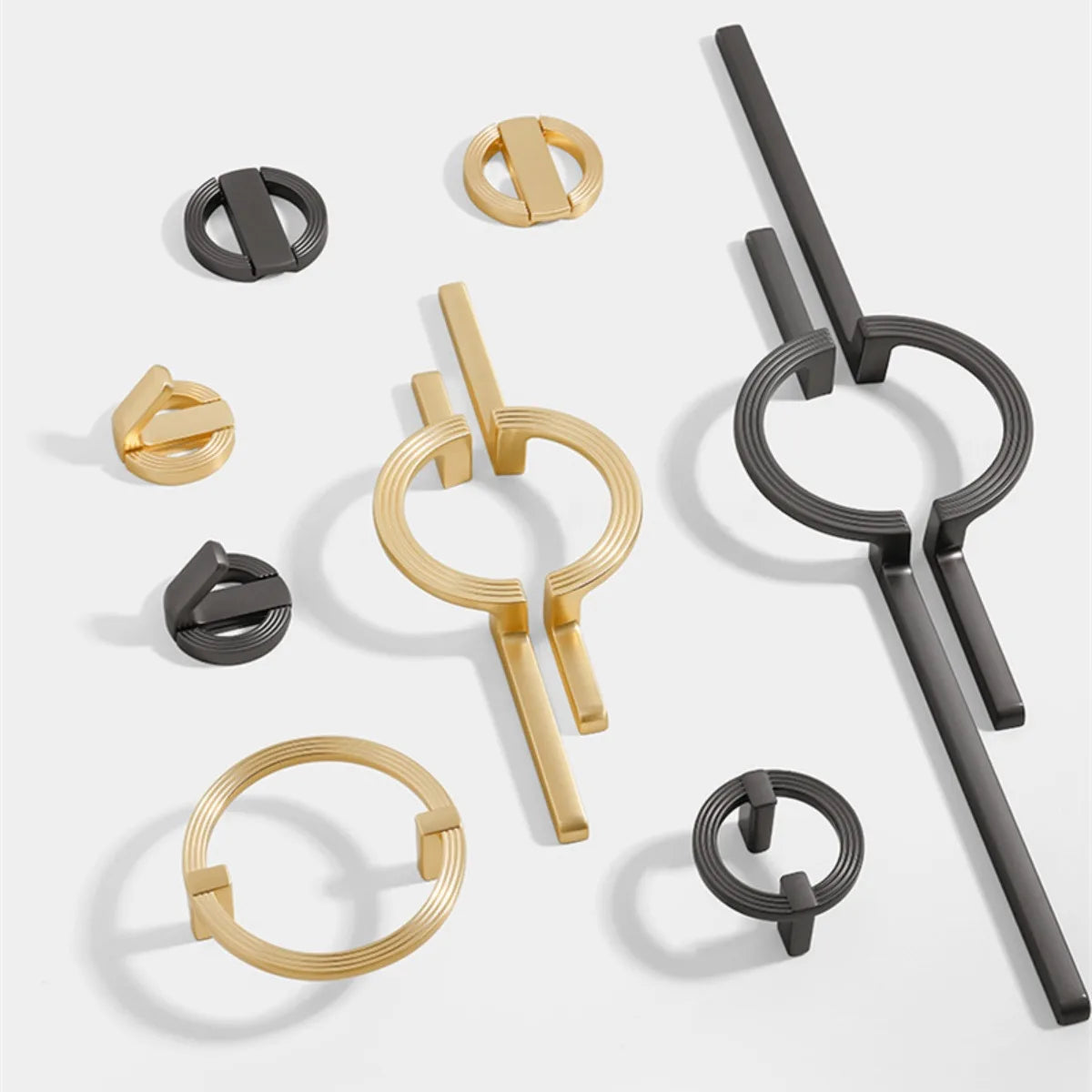 Round Cabinet Pull Zinc Alloy & Electroplated Finish