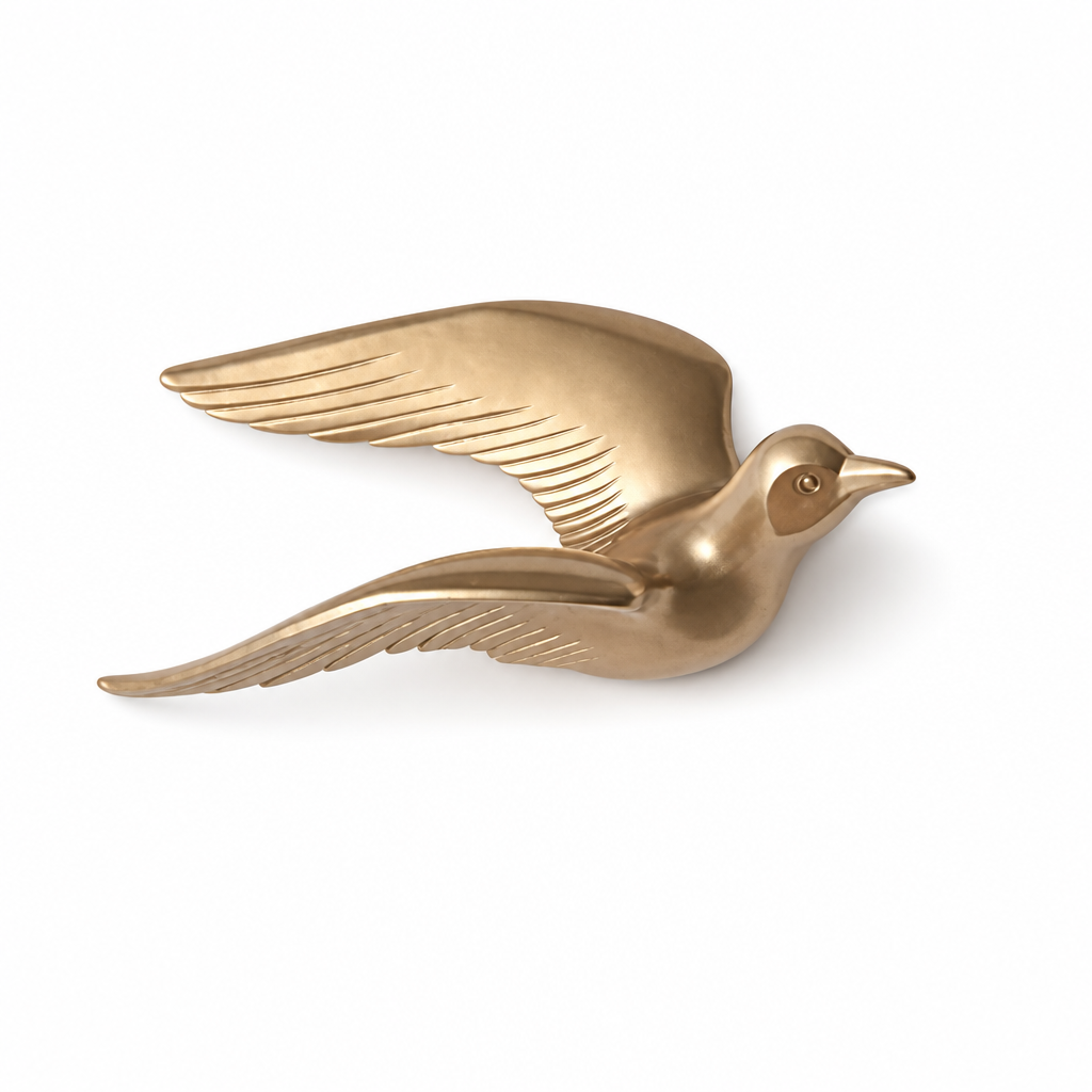 Sculptural Seagull Polyresin Coastal Wall Decor