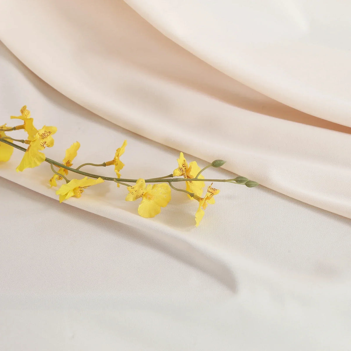 Shower Curtain Linen-Look Waterproof Polyester Rust-Resistant Grommets