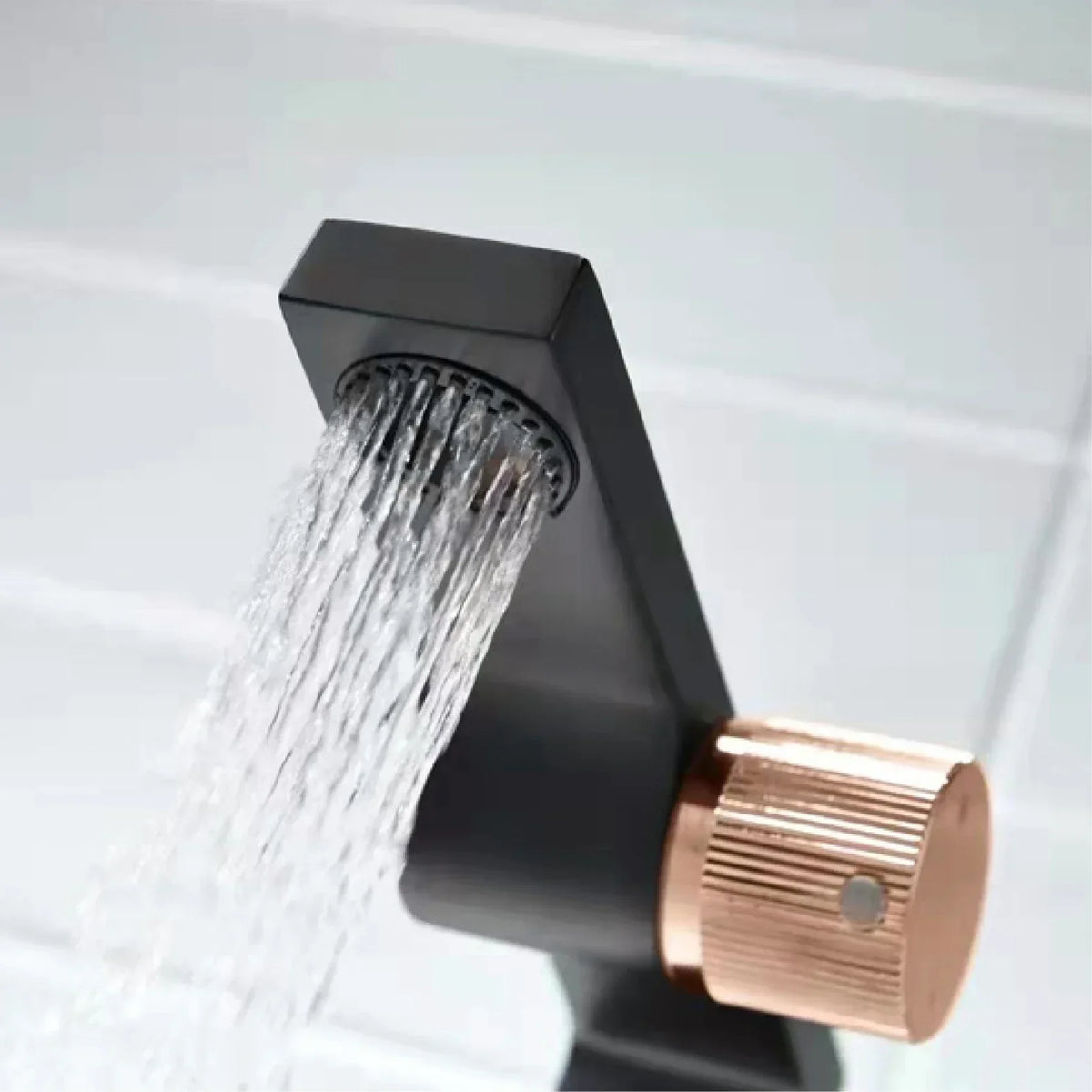 Single-Handle Bathroom Faucet Brushed Rose Gold Solid Brass